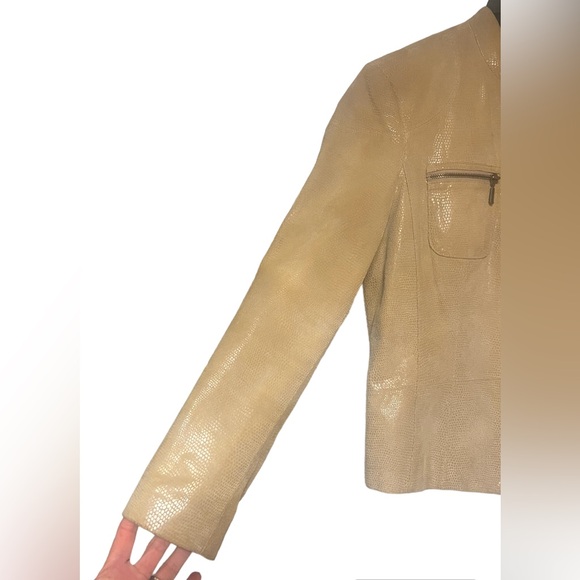 Alfani Embossed Leather Zip Up Long Sleeve Jacket Tan/Zippered Pockets M - Picture 11 of 15